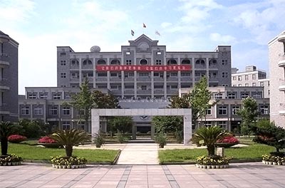 杭州师范大学附属中学国际部学生的一天