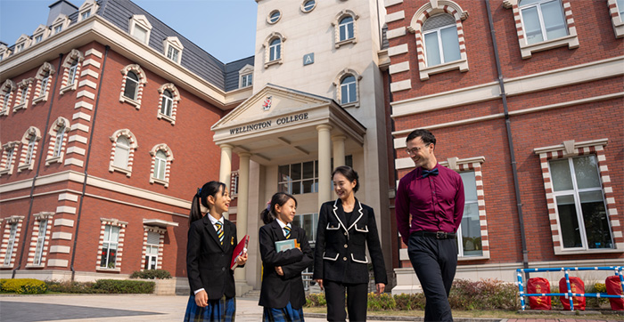 3 杭州民办双语国际学校小学2025年招生简章11.jpg