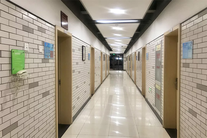 1755248875136321.jpg 3 杭州高级中学国际部AP课程+全球申请TOP100内14.jpg