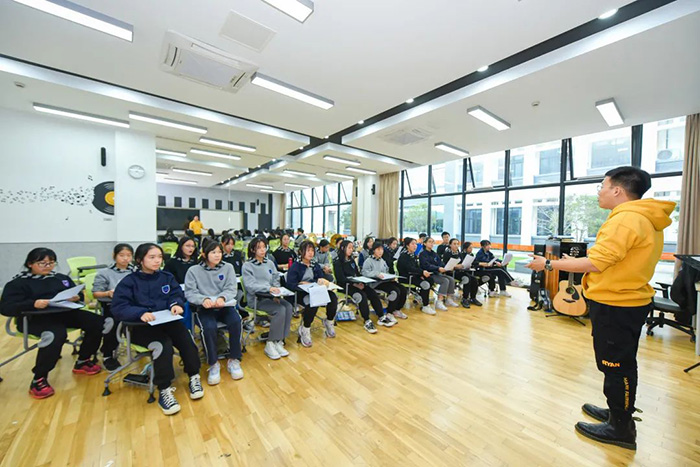 杭州上海世界外国语中学开放日活动